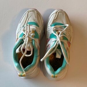 Breath Walker tennis shoes runners Sz 4.5 womens or kids